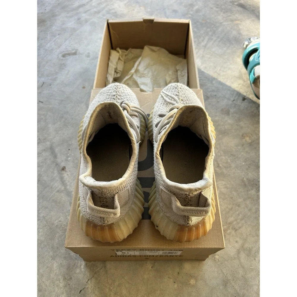 Used Size 5.5 - adidas Yeezy Boost 350 V2 Low Sesame